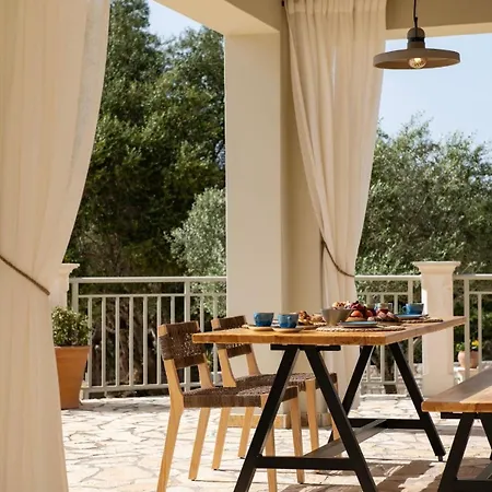 Villa Ionian Mansion Antipata (Sami)